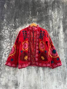 เสื้อแจ็คเก็ตปักลายซูซานีผ้ากำมะหยี่สไตล์โบฮีเมียนสำหรับผู้หญิง – แฟชั่นลายดอกไม้สไตล์ชาติพันธุ์ทำมือสุดหรู - Product Image 2