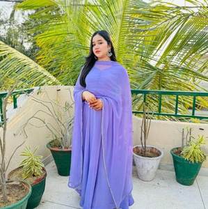 ชุดเดรสยาวแบบอินเดีย Anarkali สีม่วงลาเวนเดอร์ ดีไซน์เนอร์ GEORGETTE ผ้าเรียบ พร้อมผ้าคลุมไหล่ DUPATTA  ปักลายสีสันสดใส ทรงบานเต็มตัว เหมาะสำหรับงานปาร์ตี้ - Product Image 4