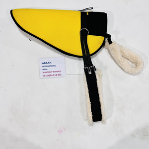 Almohadilla desnuda de malla de caballo de diseño personalizado de peso ligero con circunferencia y estribos de plástico forro de piel interior para mayor comodidad fácil de lavar y secar - Product Image 1