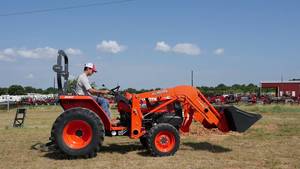 New and Used Kubota L2800 Compact Farm Tractor for Soil Preparation Field <b>Cultivation</b> and Farm Transport - Product Image 1