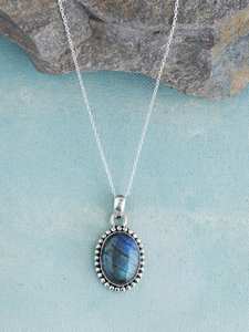 Collier pendentif en pierres précieuses de labradorite en argent sterling 925 massif bijoux de créateur faits à la main avec chaîne - Product Image 6