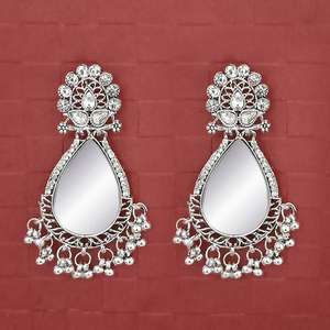 Jeweljunk <b>Fashion</b> <b>Chandelier</b> <b>Earrings</b> Silver Plated Mirror Dangler with Austrian Stone 1314701 - Product Image 1