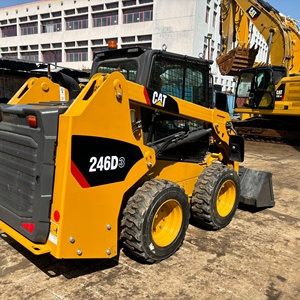 รถตักล้อยาง CAT 246D3 ปี 2023 ขนาด 15 ตัน อุปกรณ์ก่อสร้างแบบตีนตะขาบขนาดกะทัดรัด เครื่องจักรไฮดรอลิกสำหรับงานหนัก โครงการก่อสร้างอาคาร - Product Image 1