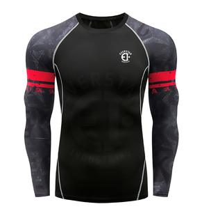 Camiseta de surf personalizada para hombre Rush Guard, ropa deportiva para gimnasio y MMA de fabricación pakistaní - Product Image 2