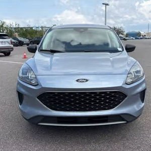 Ford Escape SE 4dr SUV AWD 2022 perfectamente usado - Product Image 1