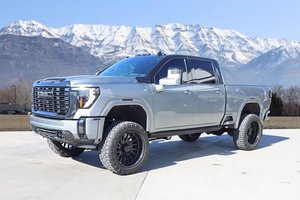 GMC Sierra 3500 HD Denali Ultimate 2024, Tracción en las Cuatro Ruedas, Cabina Doble, Faros LED, Neumáticos R20, Volante a la Izquierda, Camioneta - Product Image 5