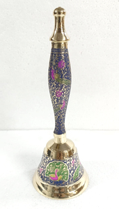 Campana de mano grabada de latón Color rojo decorativo nuevo estilo campana de mano de latón grabada servicio de mano de latón campana de llamada regalos de Venta caliente - Product Image 4