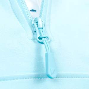 Nouveautés T-shirt léger à manches courtes pour hommes Streetwear décontracté avec fermeture à glissière couleur unie pour la saison d'automne en vente - Product Image 4