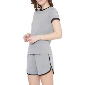 Derniers ensembles de t-shirts et de shorts d'été pour femmes Deux pièces à manches courtes pour vêtements de rue Ensemble 2 pièces pour femmes - Product Image 5