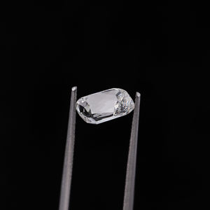Diamant de 2,00 carats de taille Ashoka, cultivé en laboratoire, couleur EF, clarté FVS1, certifié, diamant créé en laboratoire avec rapport IGI - Product Image 3