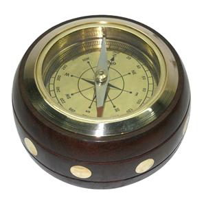 Boussole lumineuse en laiton classique Design Antique Portable pour les voyages en plein air et la randonnée Nouvelle vente outil de Navigation de Style montre de poche - Product Image 1