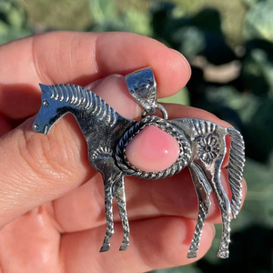 Colgante de caballo de concha rosa de plata de ley 925 hecho a mano, joyería artesanal única - Product Image 4