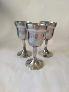 Verres à vin en acier inoxydable au design moderne personnalisable, gobelets à champagne, verres à vodka, verres à martini ou verres de culte - Product Image 2