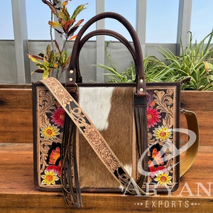 Sac fourre-tout en cuir repoussé fait à la main pour femmes Wester cheveux sur peau de vache sac à main floral grande capacité dissimulé transporter sacs à bandoulière - Product Image 1