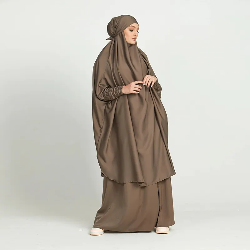 プリーツサテンカフタンアバヤエレガントなピュアカラーワンセットイスラム教徒の服祈りのドレス綿イスラムSialkotsportsによってカスタマイズ
