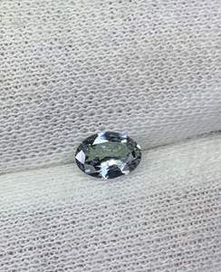 พลอยแทนซาไนต์ธรรมชาติคุณภาพสูง ขายส่ง ราคาดี มีความต้องการสูง ตัดแต่งอย่างแม่นยำ สีเขียวอมฟ้า สำหรับช่างอัญมณีมืออาชีพ - Product Image 3