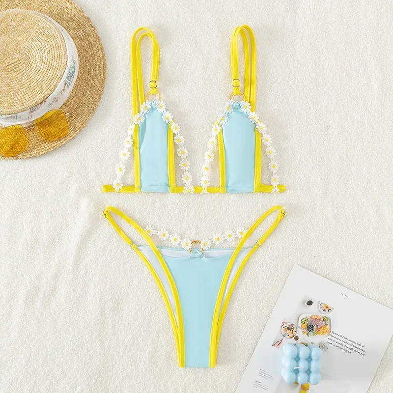 Strandkleding 2023 Vrouwen Badpak Kleine Bloemen Klein Kant Hol Schattig Badpak In Stock Badkleding Kleine Driehoek Sling Schattige Bikini 'S