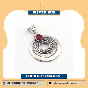 Últimas 2024 Diseño de moda Joyería de moda Piedra preciosa semipreciosa Elegante Plata de Ley 925 Colgantes de encanto de ónix rojo - Product Image 6