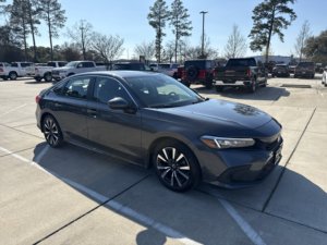 Honda Civic EX 2024 d'occasion propre - Product Image 2