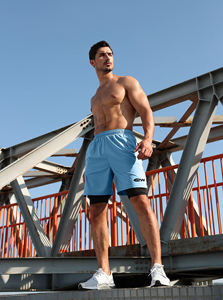 Shorts de course unisexe haute élasticité, séchage rapide, respirants, avec impression sublimée sur le devant, pour la gym, motif sportif confortable - Product Image 5