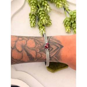 Navajo Handmade Cultural Collectible Rose Dahlia & Heart <b>Cuff</b> <b>Bracelet</b> Made of Sterling <b>Silver</b> - Product Image 2