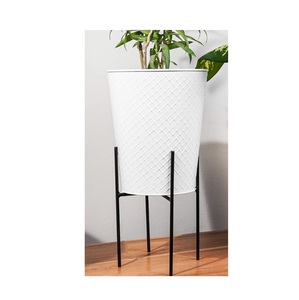 Maceta de nuevo diseño de precio más bajo con soporte, maceta de Metal de la más alta calidad de estilo europeo para decoración de hogar y jardín - Product Image 2