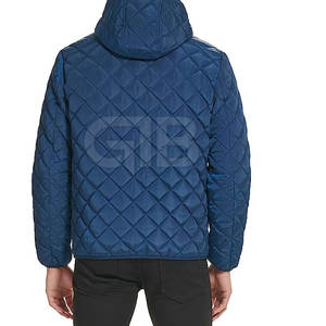 Fabrication en usine Nouvelle arrivée Veste matelassée pour hommes avec col à capuche personnalisé Manches longues Options de gros - Product Image 3