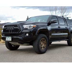 Tacoma TRD S-port Double Cab 4x4 d'occasion en bon état - Product Image 2