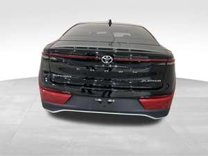 Toyota Crown Platinum d'occasion 2024 - Product Image 3