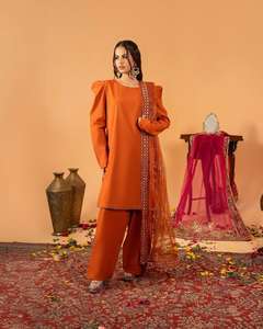 Nouveau haut de soirée de créateur avec salwar kameez farshi brodé, tenue pakistanaise - Product Image 6