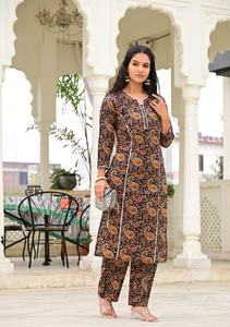Salwar Kameez long en coton à imprimé floral noir pour femmes, kurta droit avec pantalon, fête, été - Product Image 3