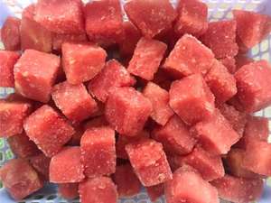 Cube de pastèque surgelé IQF Vietnam Approvisionnement en vrac Pastèque surgelée rapide pour la transformation alimentaire Exportation - Mme Tarina - Product Image 3