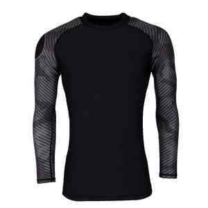 Camiseta de Protección Solar Ultraelástica para Hombre que Ofrece un Flujo de Aire Superior, Secado Rápido, Comodidad y un Movimiento Atlético Potente - Product Image 3