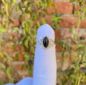 Bague en forme de marquise faite à la main en argent sterling 925 Onyx noir naturel serti de pierres précieuses anniversaire de fête de mariage classique - Product Image 1