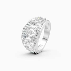 Anillo de Lujo Sostenible con Diamantes Cultivados en Laboratorio de Inspiración Vintage, con Halo y Agrupación de Diamantes, con 1.16 Ct |   En oro amarillo, blanco y rosa de 9 quilates - Product Image 2