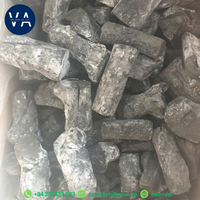 Charbon de bois bitumineux blanc dur du Vietnam, prix usine, durée de combustion 4-6 heures, humidité 5%, teneur en cendres 7%, forme bâton, Vin
