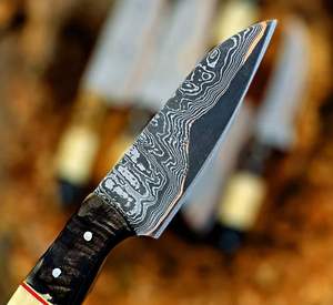 Cuchillo de Chef de Lujo Hecho a Mano con Mango de Cuerno de Carnero, Cuchillo de Cocina con Hoja de Cobre y Damasco para Aniversario de Cocina y Navidad - Product Image 5