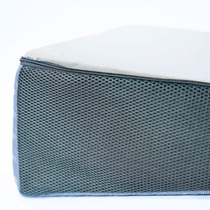 Almohada de látex moderna, diseño antirreflujo con espuma geométrica, soporte para la salud, fábrica de Vietnam, OEM, ODM, opción de envío rápido - Product Image 3