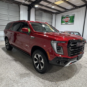 (W&T) รถยนต์มือสอง GMC Yukon XL 4WD AT4 Ultimate TurboDiesel DuraMax 3.0L Inline-Six ปี 2025 รถ SUV สุดหรู - Product Image 3