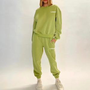 Vente en gros 240GSM Survêtement Court pour Femme 2 Pièces Pantalon de Jogging Ensemble Sweat Personnalisable Imprimé Respirant 100% Coton - Product Image 4