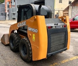 รถตักล้อยางขนาดเล็ก รุ่น SR150 เครื่องยนต์ดีเซล ระบบไฮดรอลิก |   อุปกรณ์ก่อสร้างและเครื่องจักรกลการเกษตร – ราคาขายส่งที่ดีที่สุด - Product Image 6