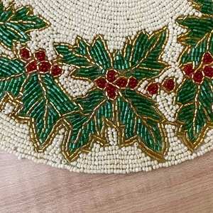 Mantel Individual con cuentas, cargador redondo hecho a mano para comedor de lujo y decoración de vacaciones, pieza única hecha a mano con cuentas, mantel, inauguración de la casa - Product Image 1