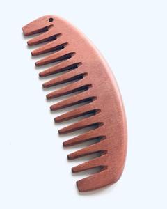 หวีไม้ธรรมชาติรักษ์โลกพร้อมลวดลายแกะสลัก รูปทรงสี่เหลี่ยมผืนผ้า สำหรับดูแลและจัดแต่งทรงผม - Product Image 4