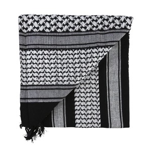 Shemagh - Écharpe arabe noire et blanche, keffiyeh, foulard de tête, écharpe du désert, camouflage personnalisé - Product Image 3