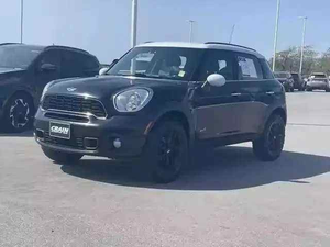 MINI Countryman 2024 Usado, Volante a la Izquierda, Asientos de Cuero, Cámara Trasera, Pantalla Táctil, Faros de Xenón, Euro IV, US, en Venta - Product Image 6