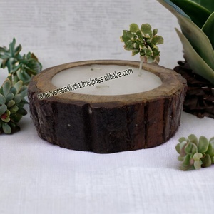Velas Aromáticas de Cera de Soja en Envases de Madera Ecológicos, de Alta Demanda, para Decoración del Hogar, Calidad Premium, Opciones al por Mayor, Elegantes Soportes de Madera - Product Image 4