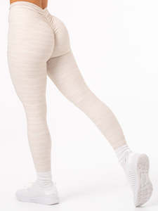 Lo último en mallas fruncidas NKD V de marga de avena, cintura alta con espalda en forma de V y ropa activa, mallas de gimnasio a la moda para mujer - Product Image 4