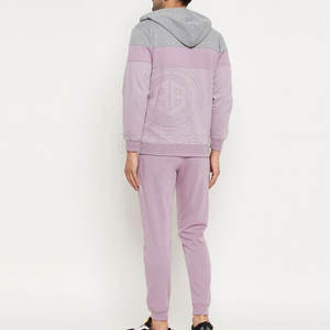 Traje Deportivo con Diseño Elástico, Cómodo y de Fácil Movimiento, con Tela Premium y Calidad de Uso Prolongado - Product Image 2