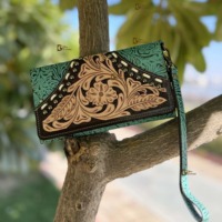 Portefeuille en cuir sculpté à la main, pochette pour téléphone, élégant, multi-usages, portefeuilles de couleur turquoise, portefeuille à poignet pour femmes