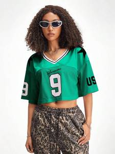 Camiseta de fútbol americano de malla recortada verde para mujer, cuello en V, manga de estrella, número, estampado personalizado, ropa informal estilo Hip Hop de verano, camiseta superior - Product Image 4